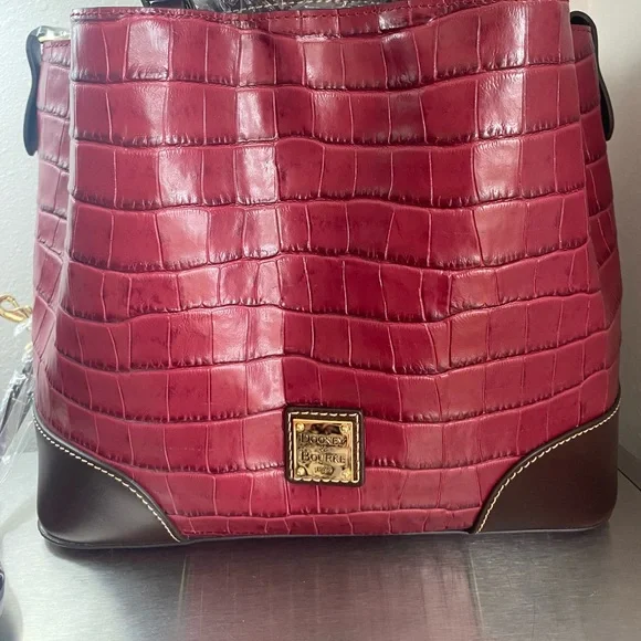 DOONEY AND BURKE..Burgundy Croc-Embossed Shoulder/Crossbody Bag - Picture 10 of 16